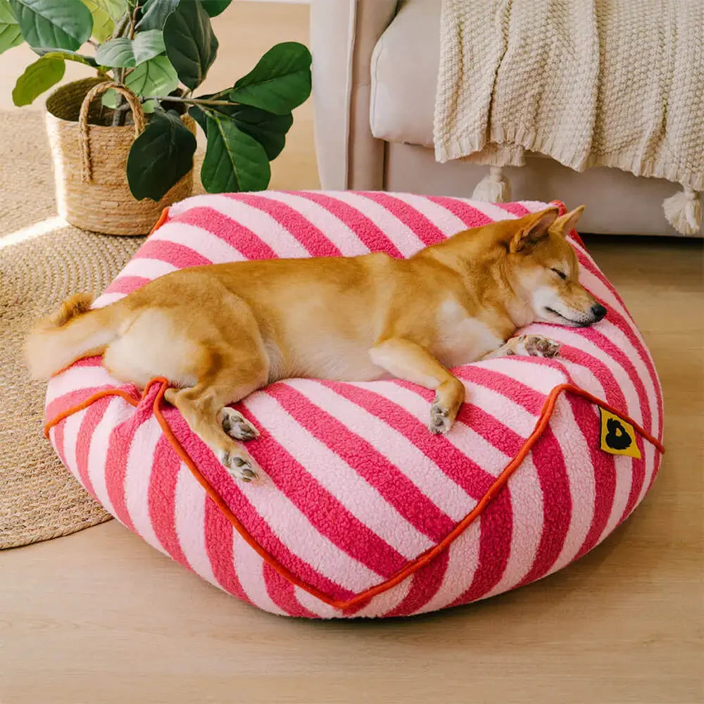 Striped Polygonal Dog Bed