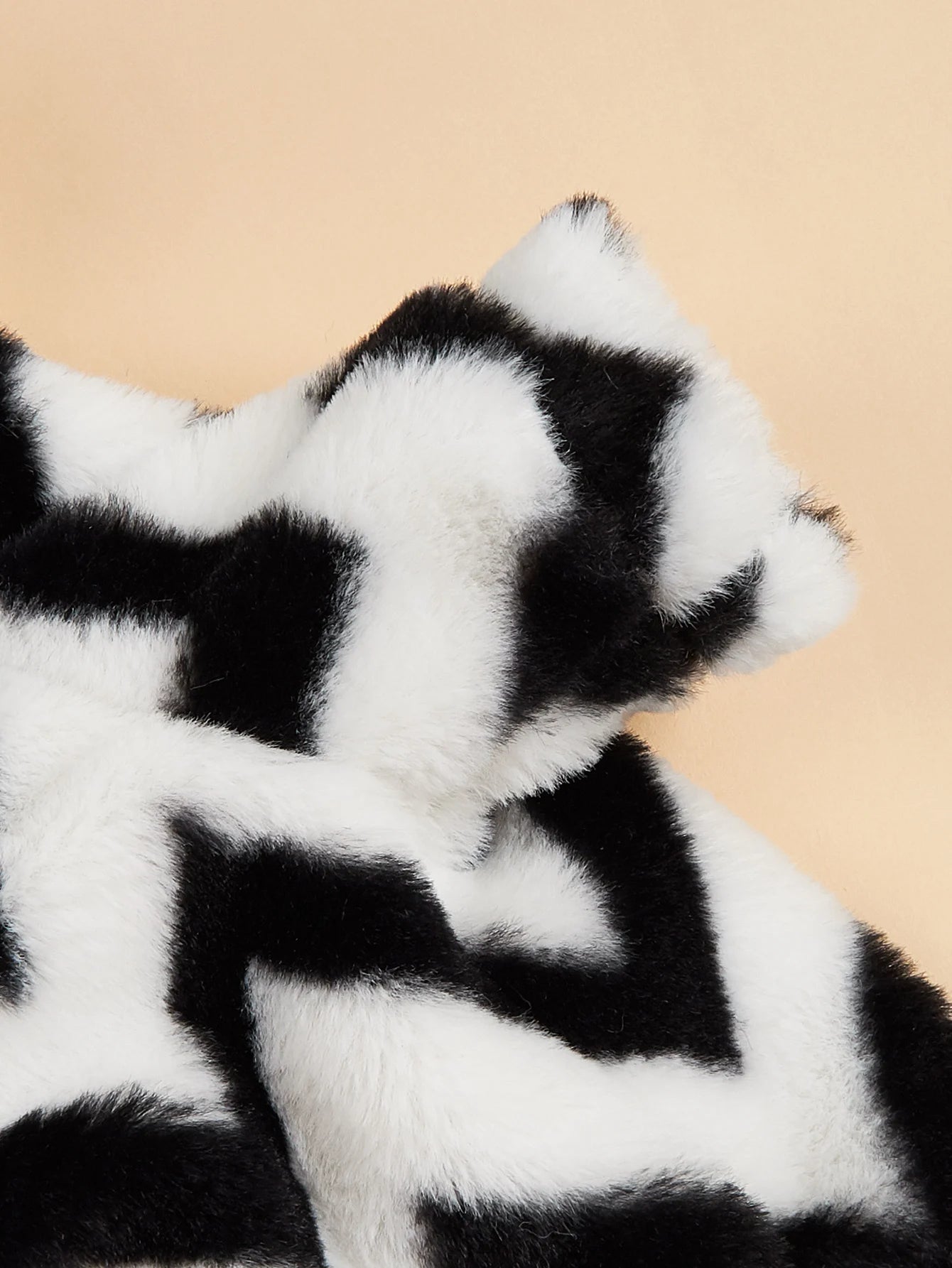 Zigzag Print Fluffy Dog Hoodie